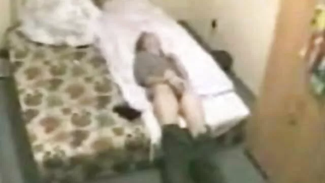 آسیایی های پشمالو بیرون سکس کون گنده روغنی ادرار می کنند