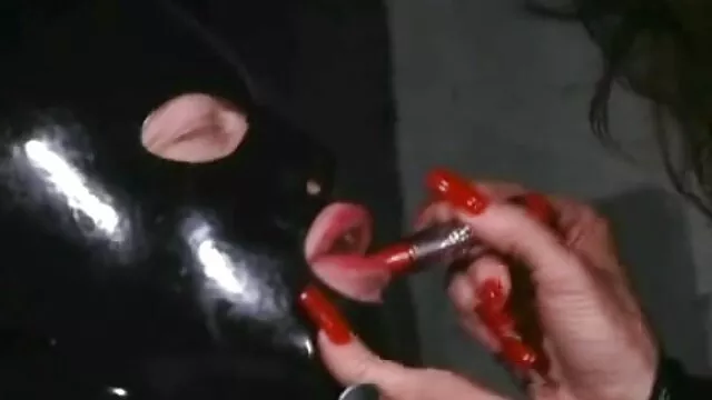 لاتینا میلف خیانت می کند که کردن کون روغنی جلوی شوهرش لعنتی می کند