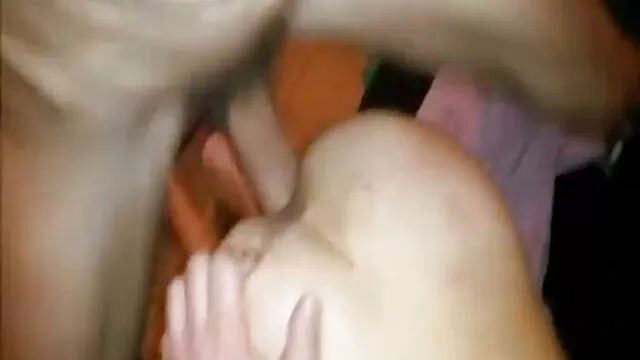 اروپایی کون روغنی بیب می شود لعنت به الاغ در 3way