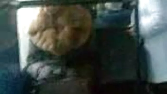 dp bebe دوگانه در فضای باز در حالت سه نفره سکس روغنی حشری گره خورده